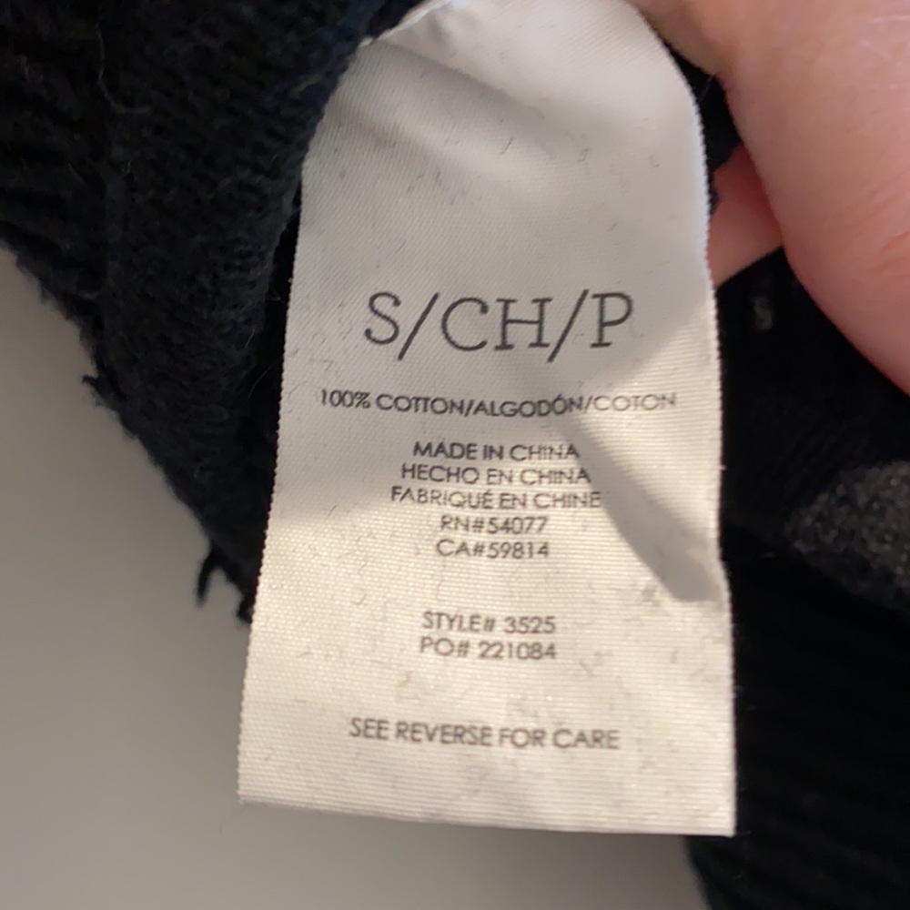 100% cotton, Cabi, cropped sweater.  Size small. - Picture 4 of 7